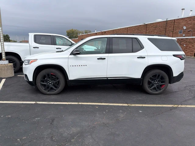 2021 Chevrolet Traverse Premier