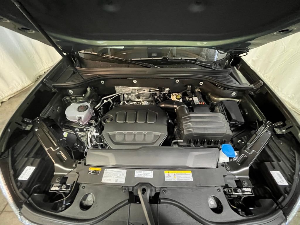 New 2026 Green Volkswagen 2.0T SE w/Technology image 28
