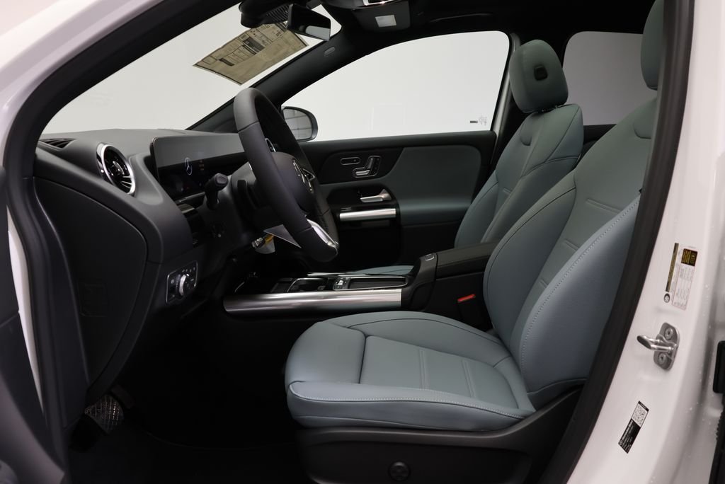 Certified Used 2026 Polar White Mercedes-Benz GLA 250 image 39