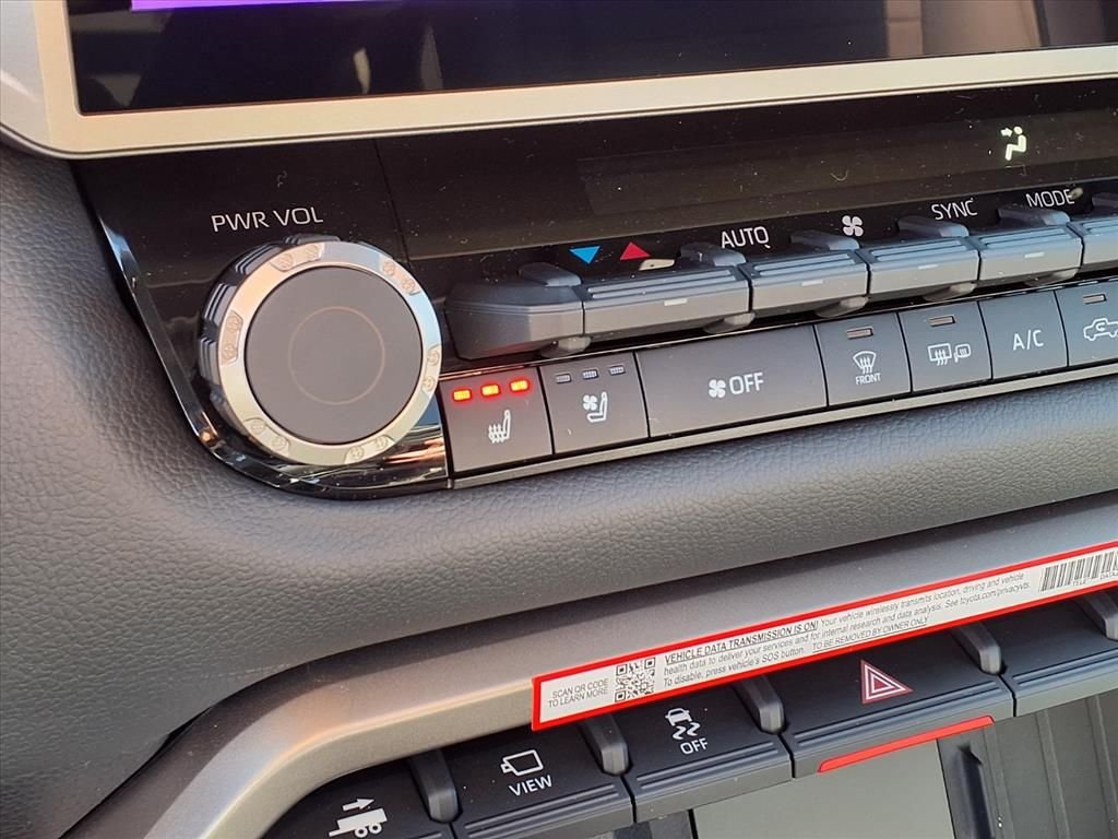 2026 Toyota Tundra Limited - Photo 11