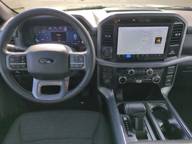 Used 2025 Gray Ford XLT image 29