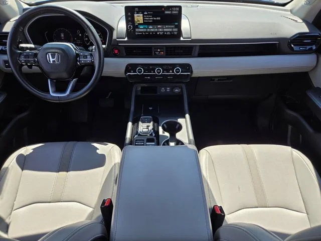 Used 2025 Blue Honda Touring image 16