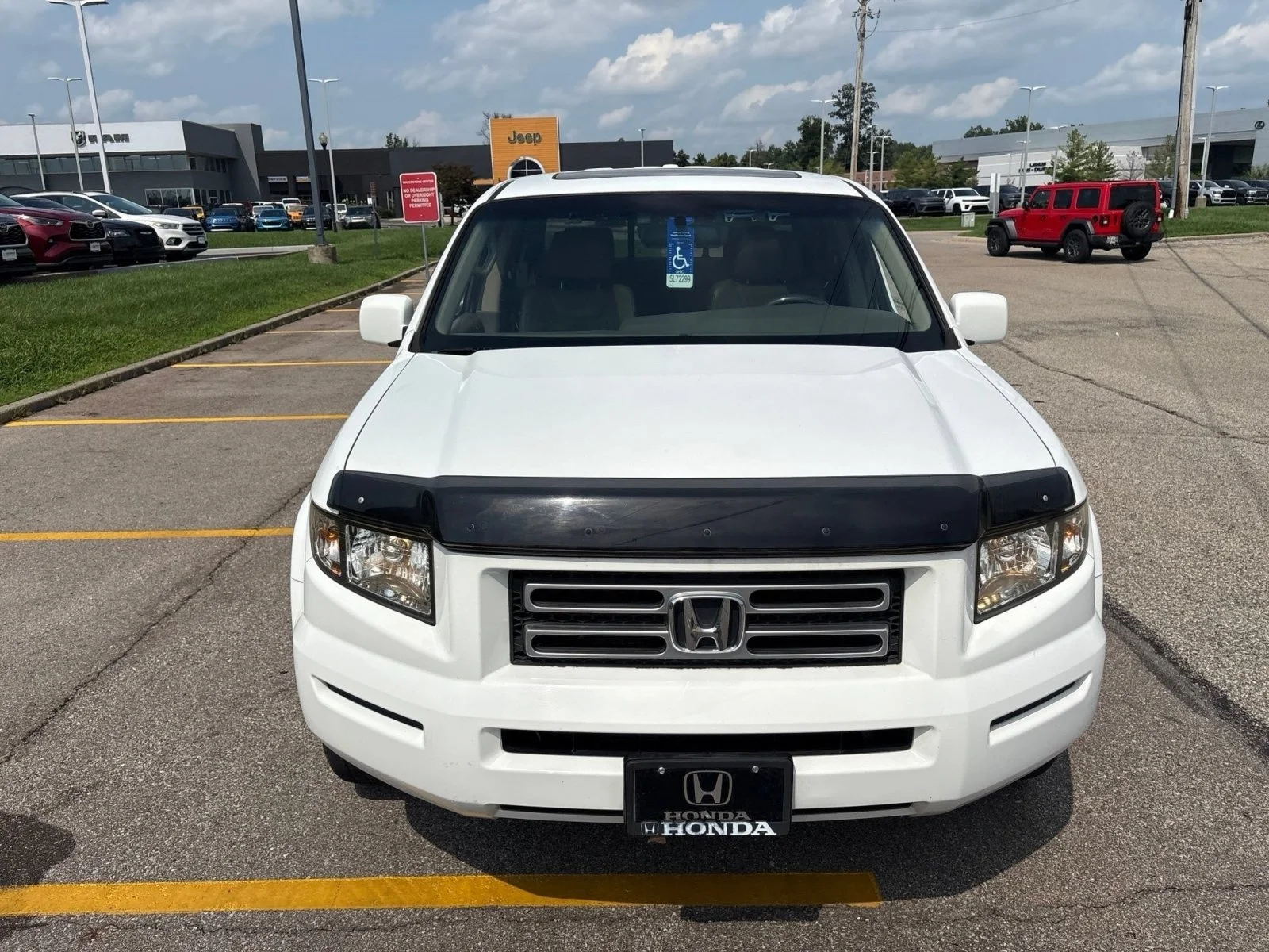 Used 2008 Taffeta White Honda RTL image 13