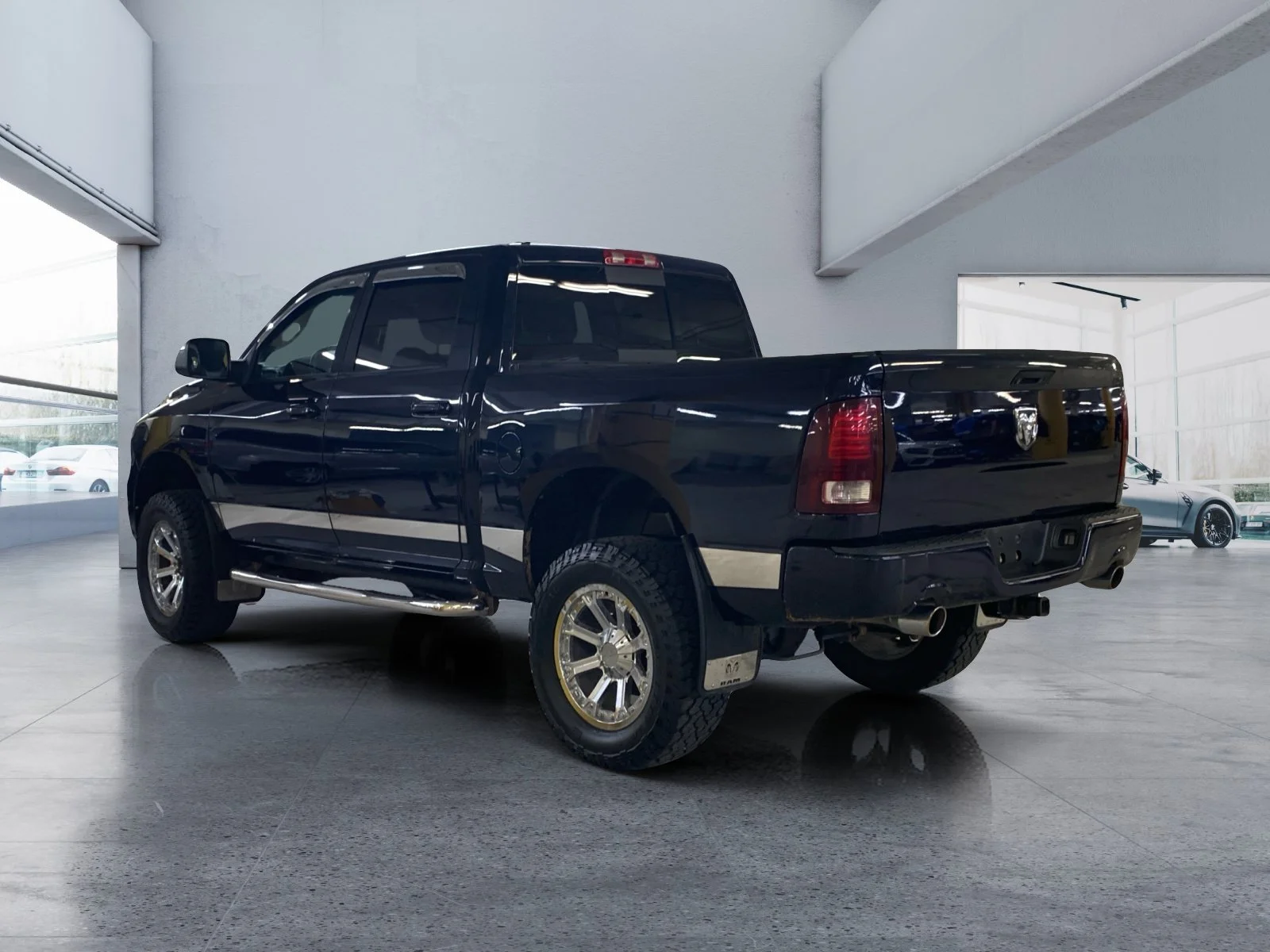 Used 2015 Blue Ram Sport image 3