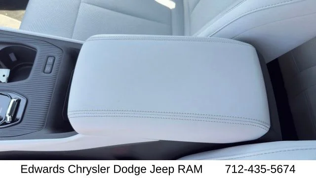 New 2026 Black Jeep Laredo image 19