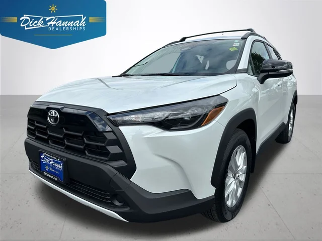 2026 Toyota Corolla Cross LE