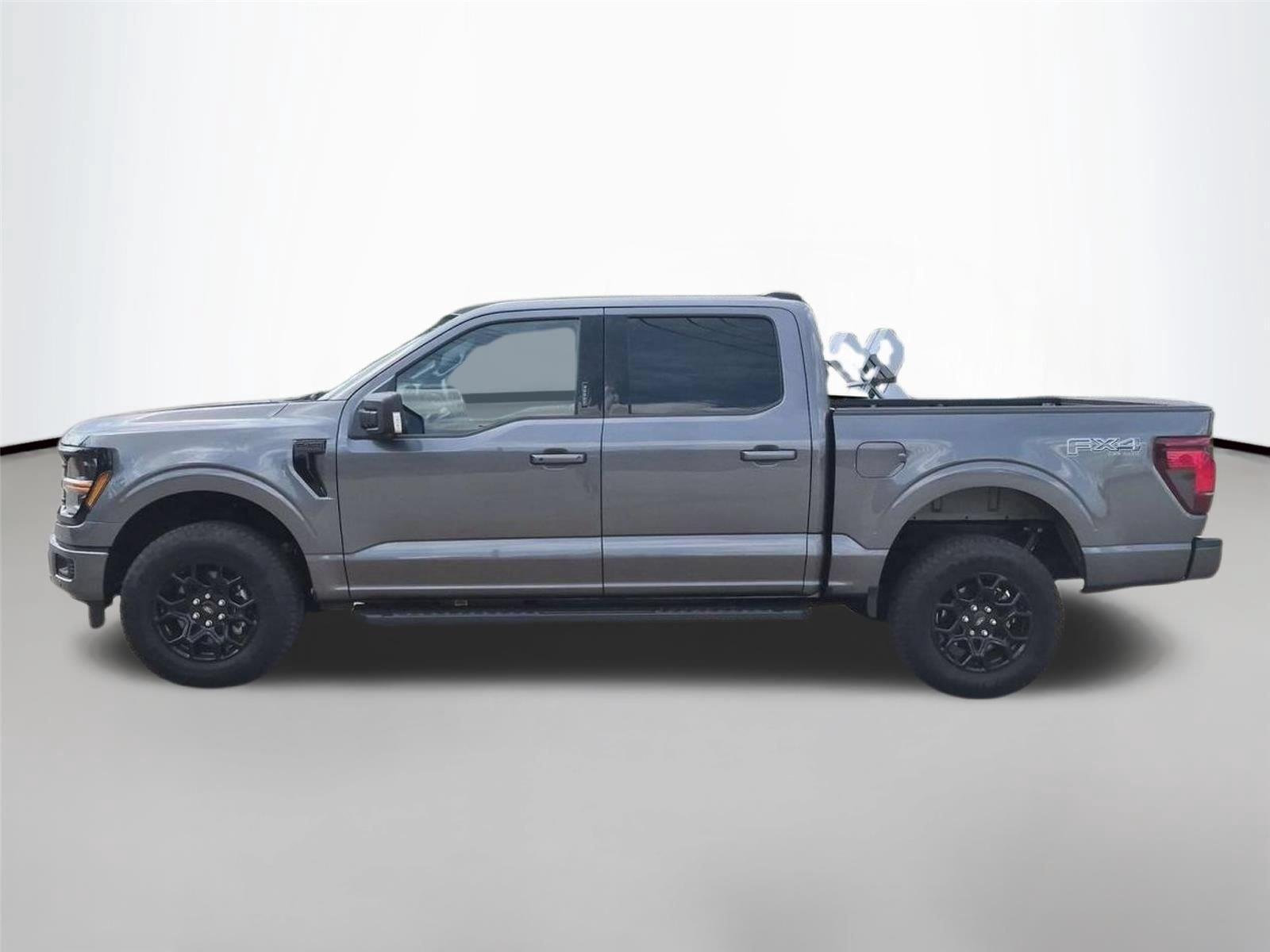 Used 2026 Carbonized Gray Metallic Ford XLT image 2