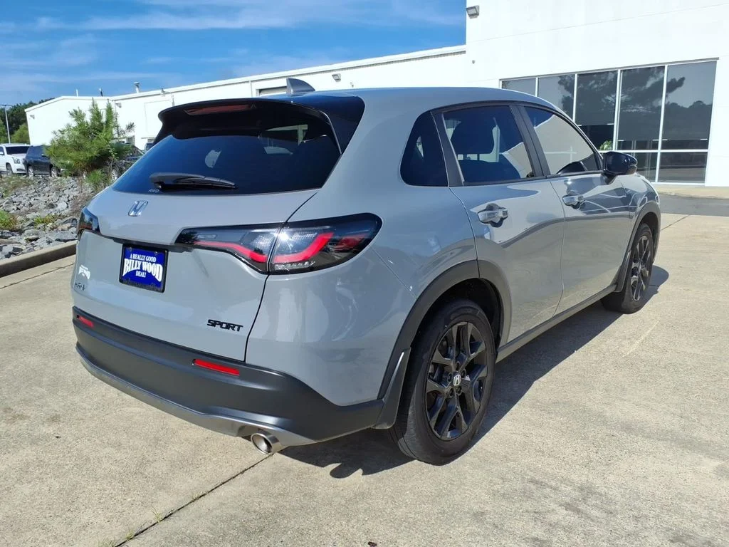 Used 2025 Urban Gray Pearl Honda Sport image 3