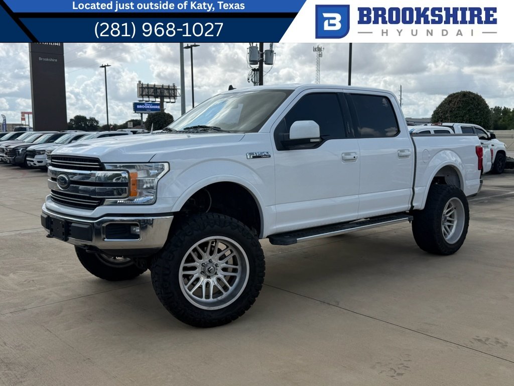 Used 2018 White Platinum Metallic Tri-Coat Ford LARIAT image 1