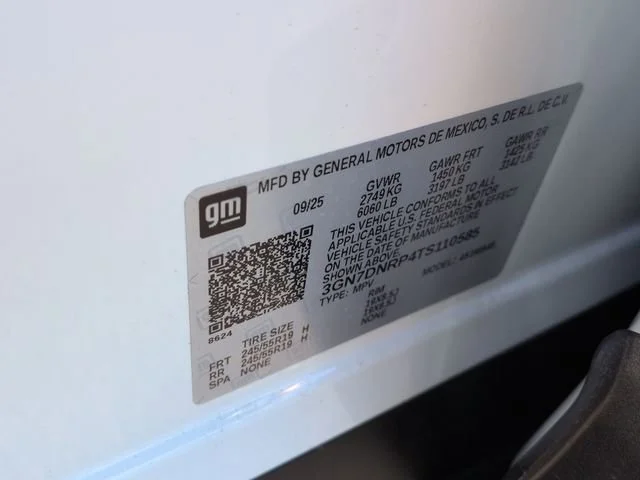 New 2026 Summit White Chevrolet LT image 35