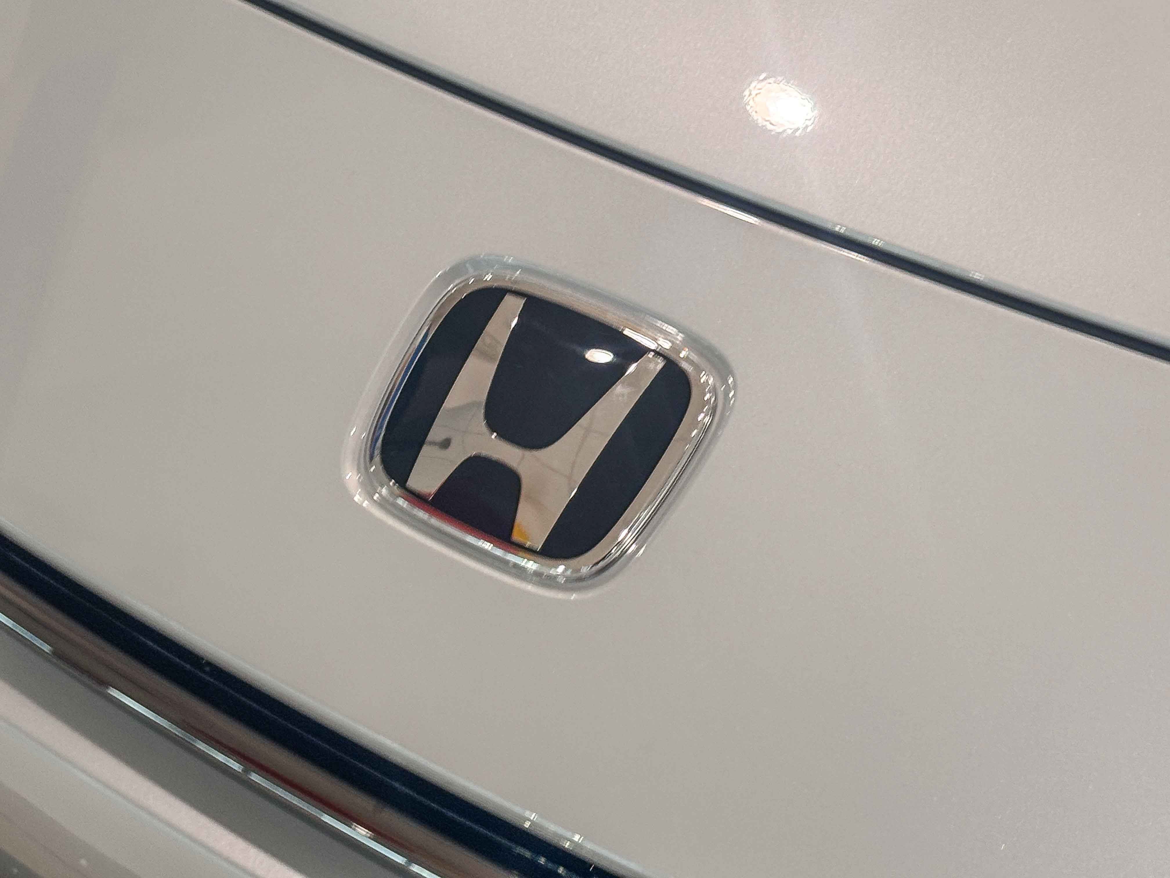 New 2026 Winter Frost Pearl Honda  image 10