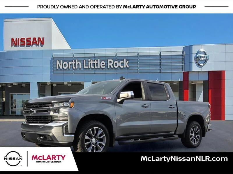 Used 2021 Steel Metallic CHEVROLET LT image 1