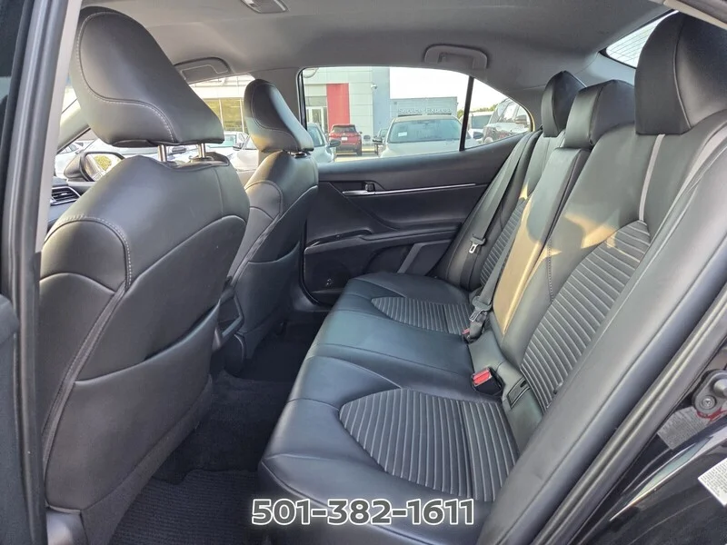 Used 2019 Midnight Black Metallic TOYOTA SE AUTO image 13