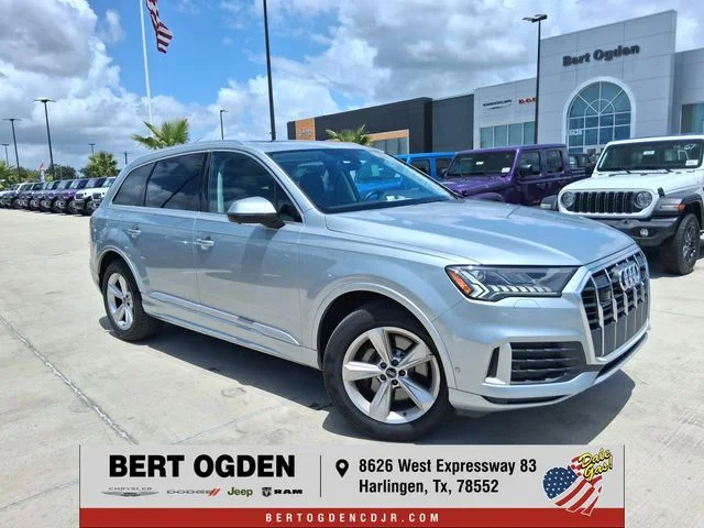 Used 2024  Audi 45 Premium Plus image 1
