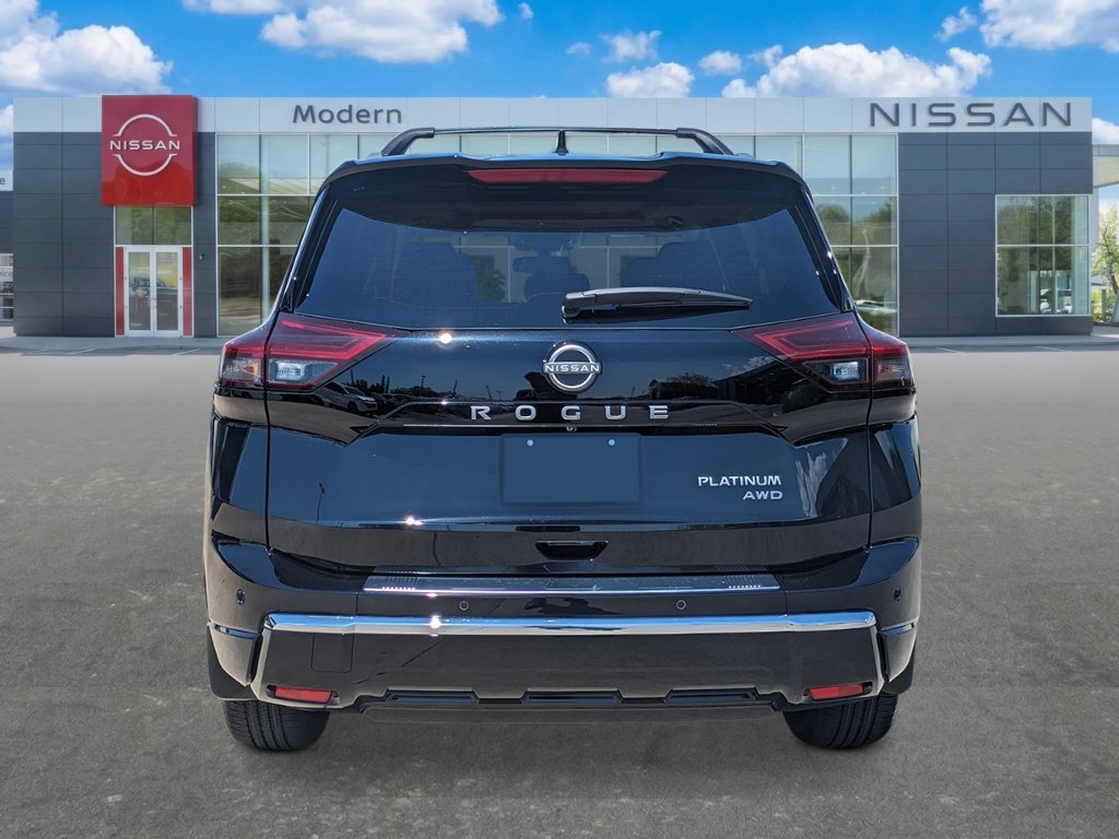 New 2026 Super Black Nissan Platinum image 4