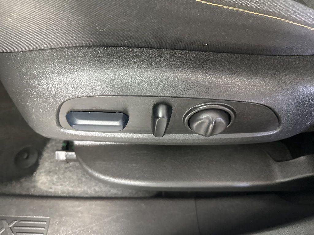 2024 Chevrolet Equinox LT - Photo 13