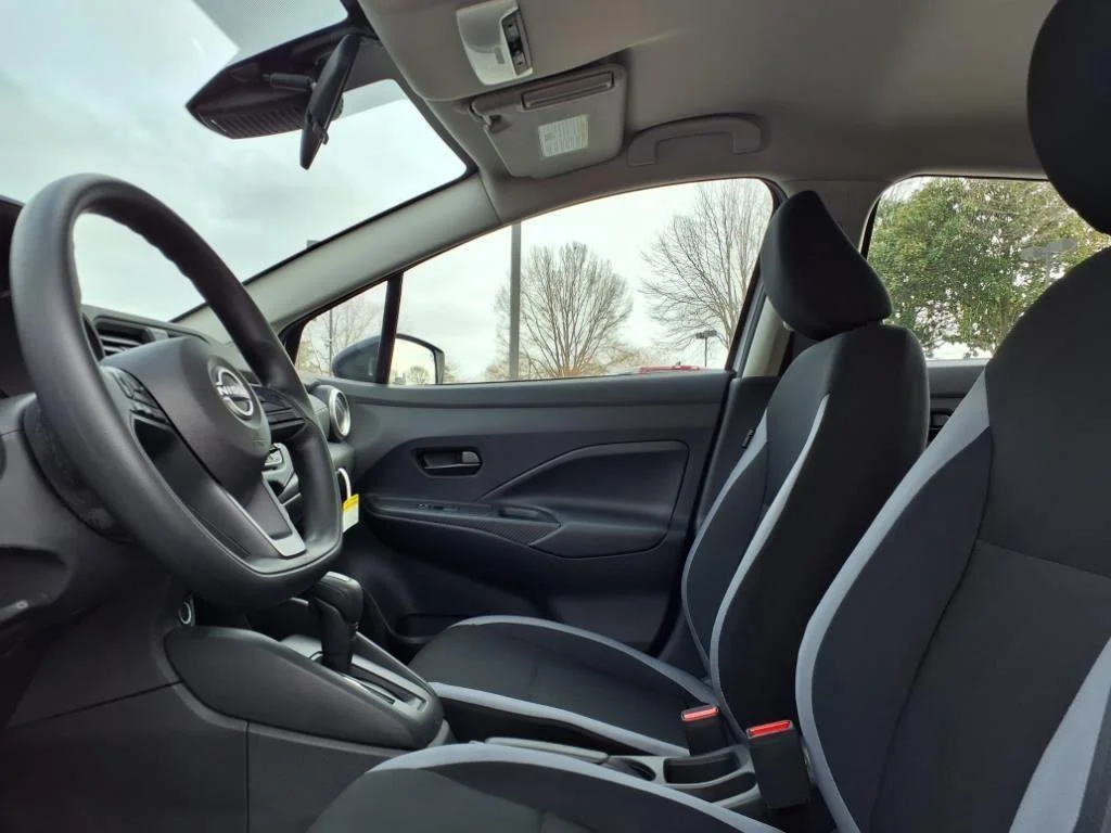 2025 Nissan Versa Sedan S - Photo 10