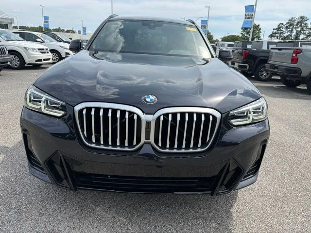 Used 2024 Black BMW sDrive30i image 8