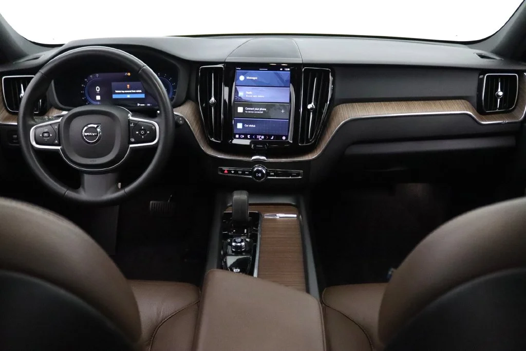 2022 Volvo XC60 Momentum - Photo 20