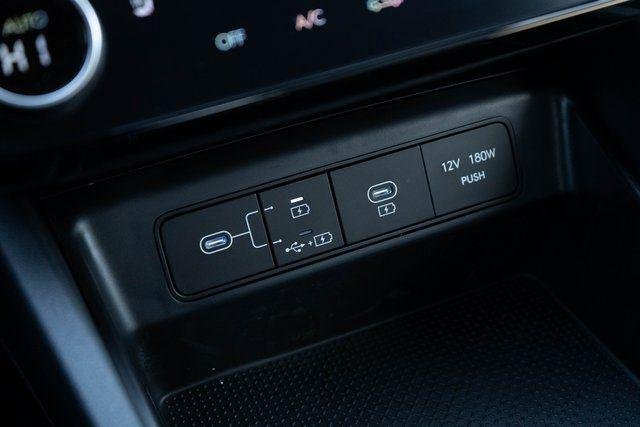 2025 Hyundai Santa Cruz SEL - Photo 28