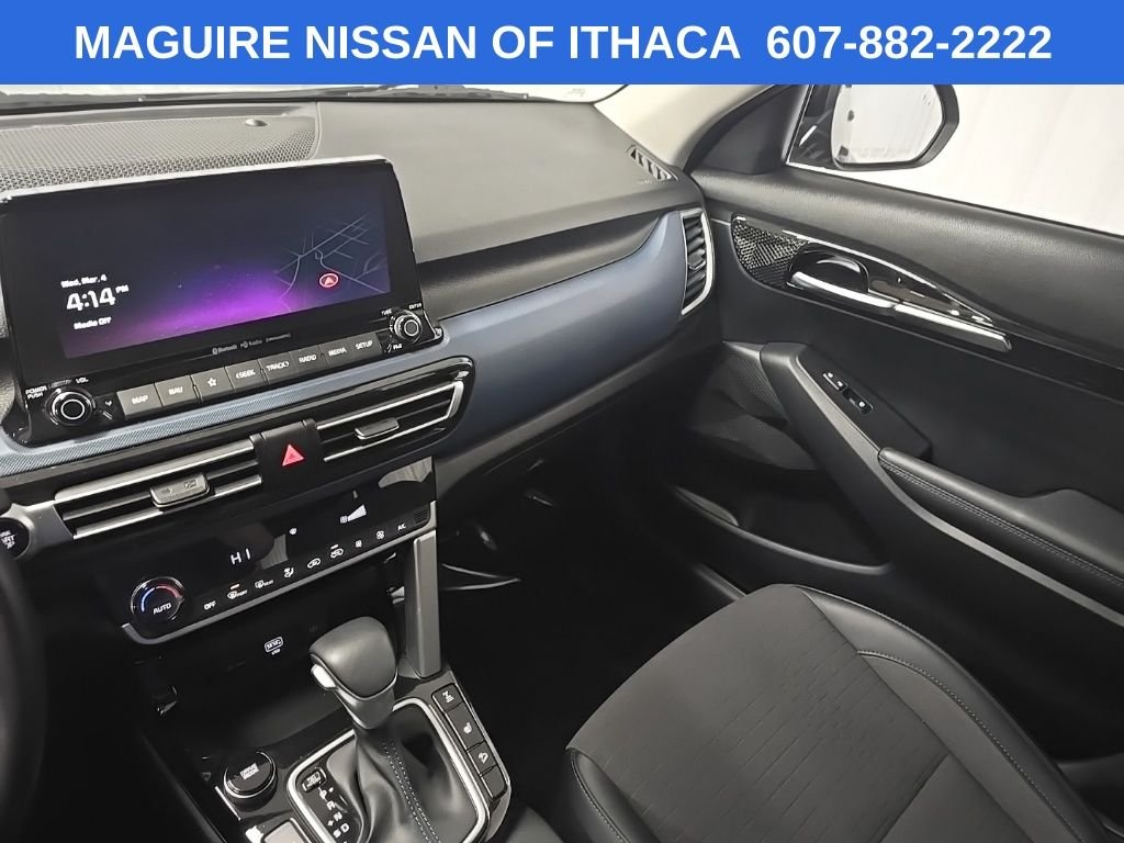 Used 2023 Black Kia S image 25