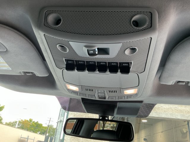 Used 2022 Gray Ford Limited image 30