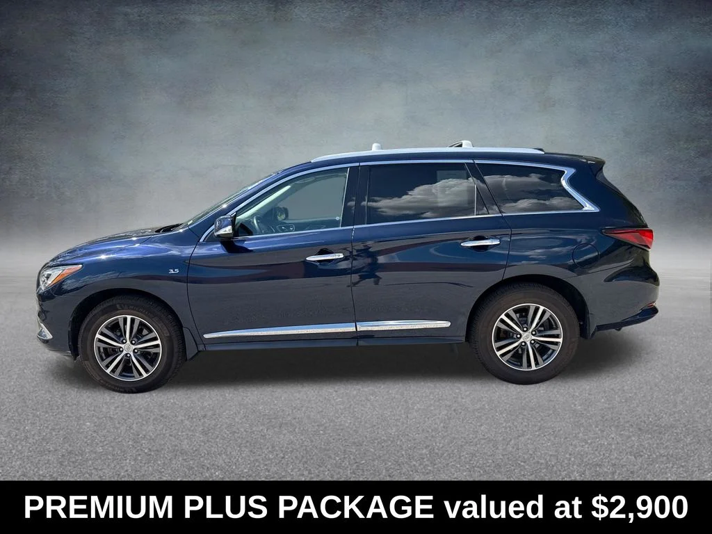 Used 2017 Blue INFINITI Base image 2