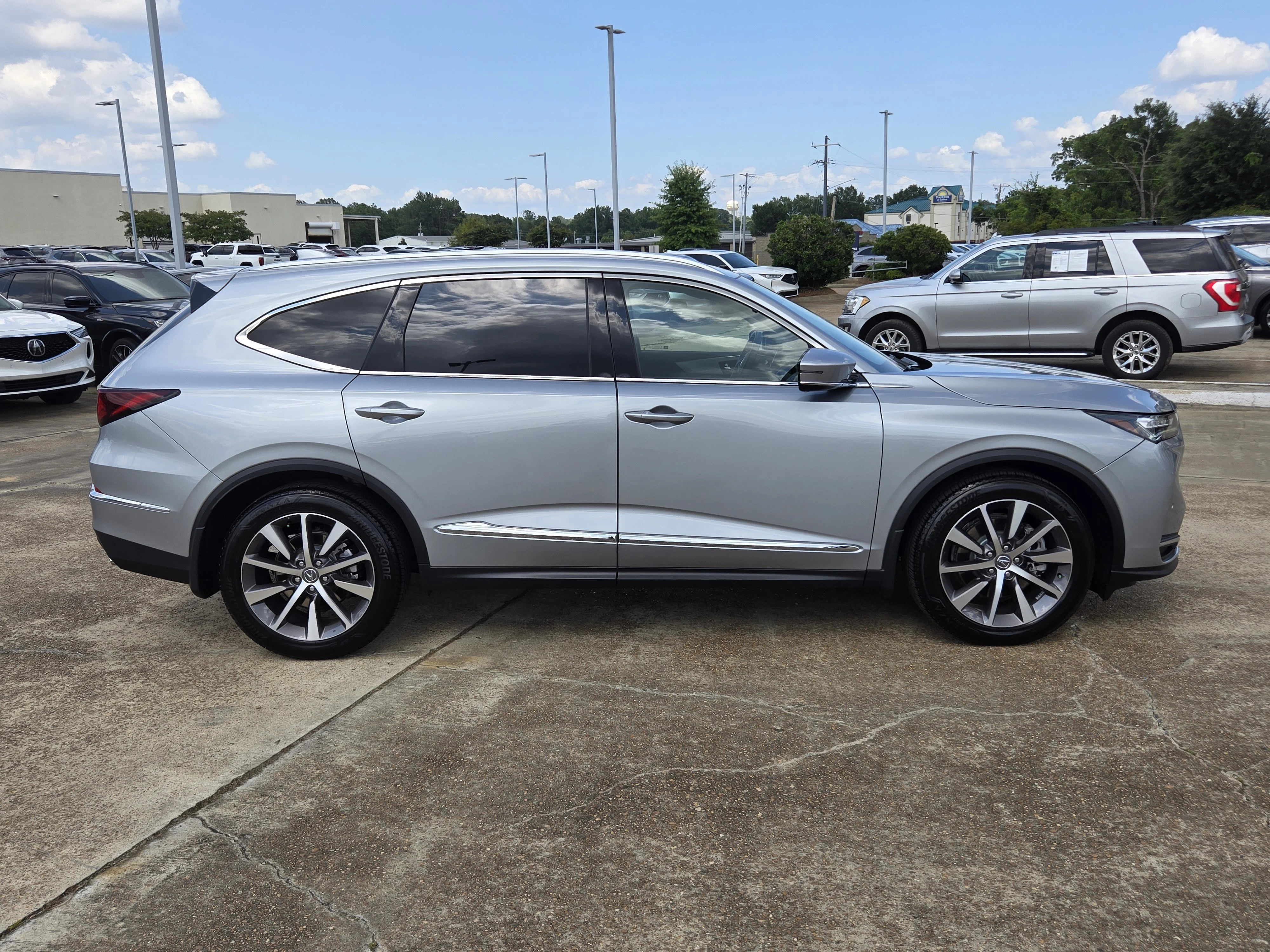 Certified Used 2026 Solar Silver Metallic Acura with Technology Package image 61