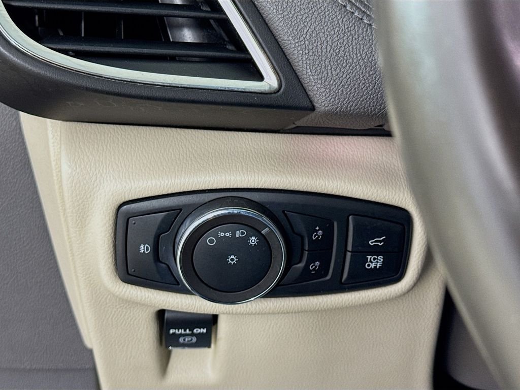 Used 2020 Magnetic Gray Lincoln Reserve image 11