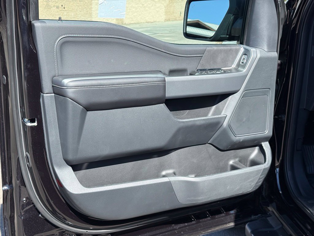 New 2026 Agate Black Metallic Ford XLT image 14