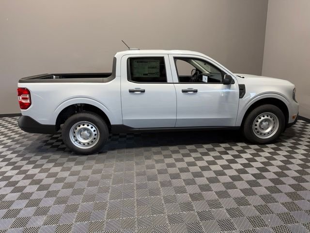 New 2026 Space White Metallic Ford XL image 7