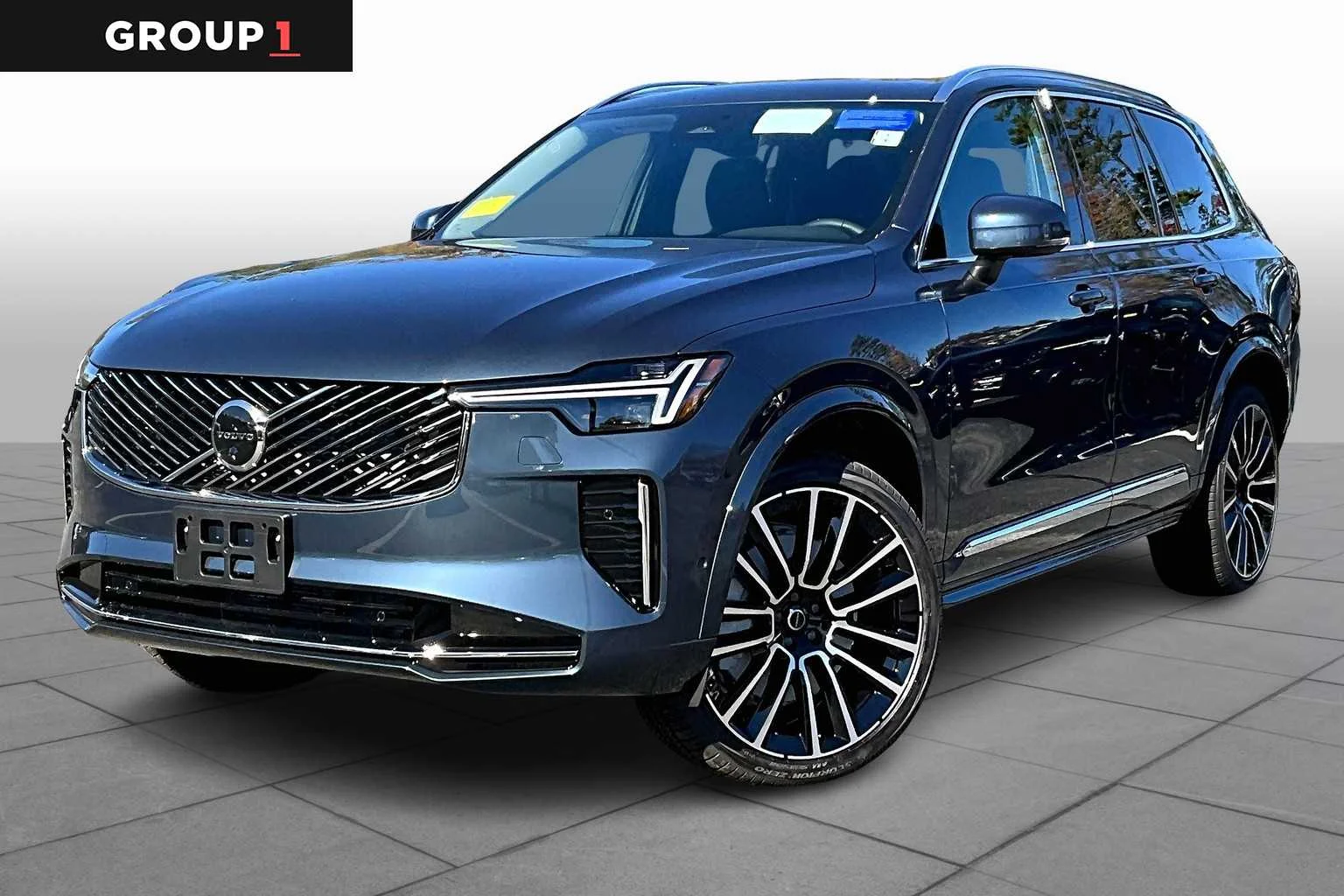 2026 Volvo XC90 Plus