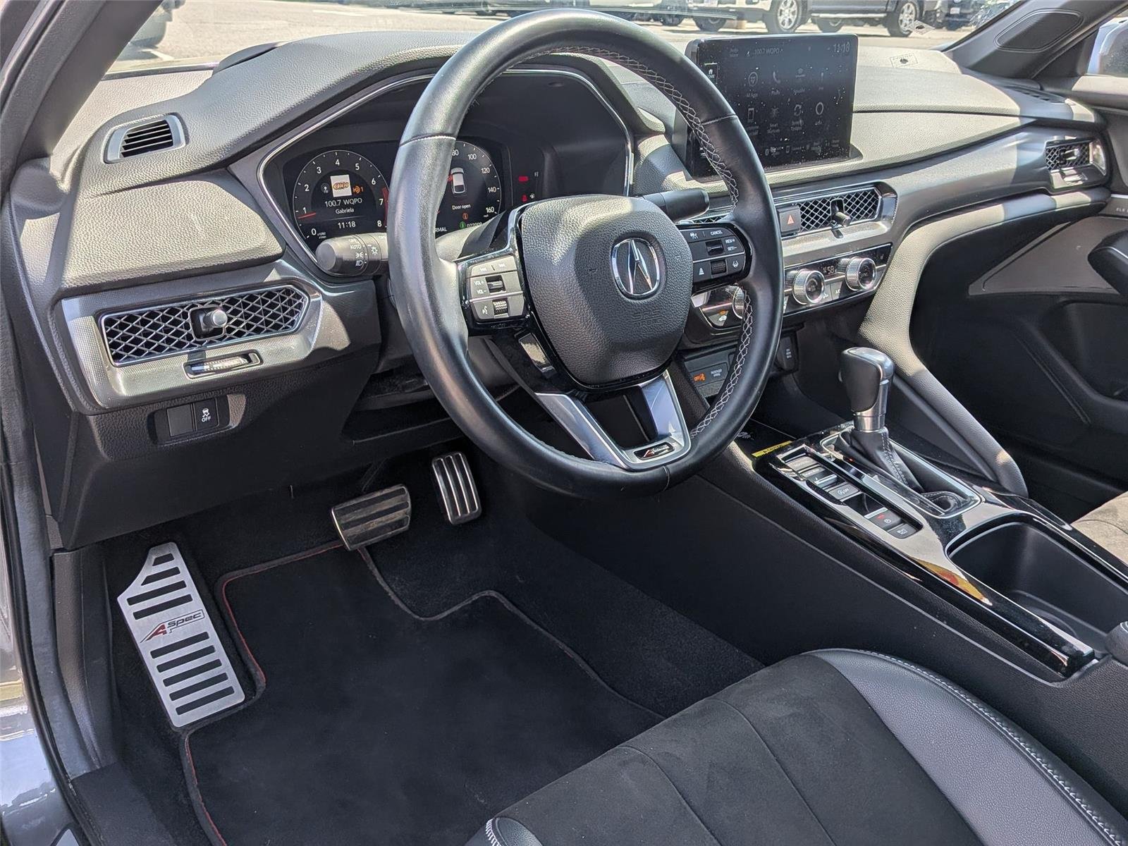 Used 2024 Liquid Carbon Metallic Acura w/Tech w/A-SPEC image 10
