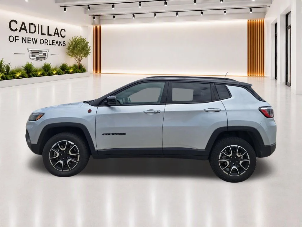 Used 2024 Silver Jeep Trailhawk image 6