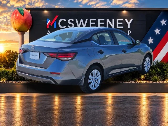 Used 2025 Gray Nissan S image 5