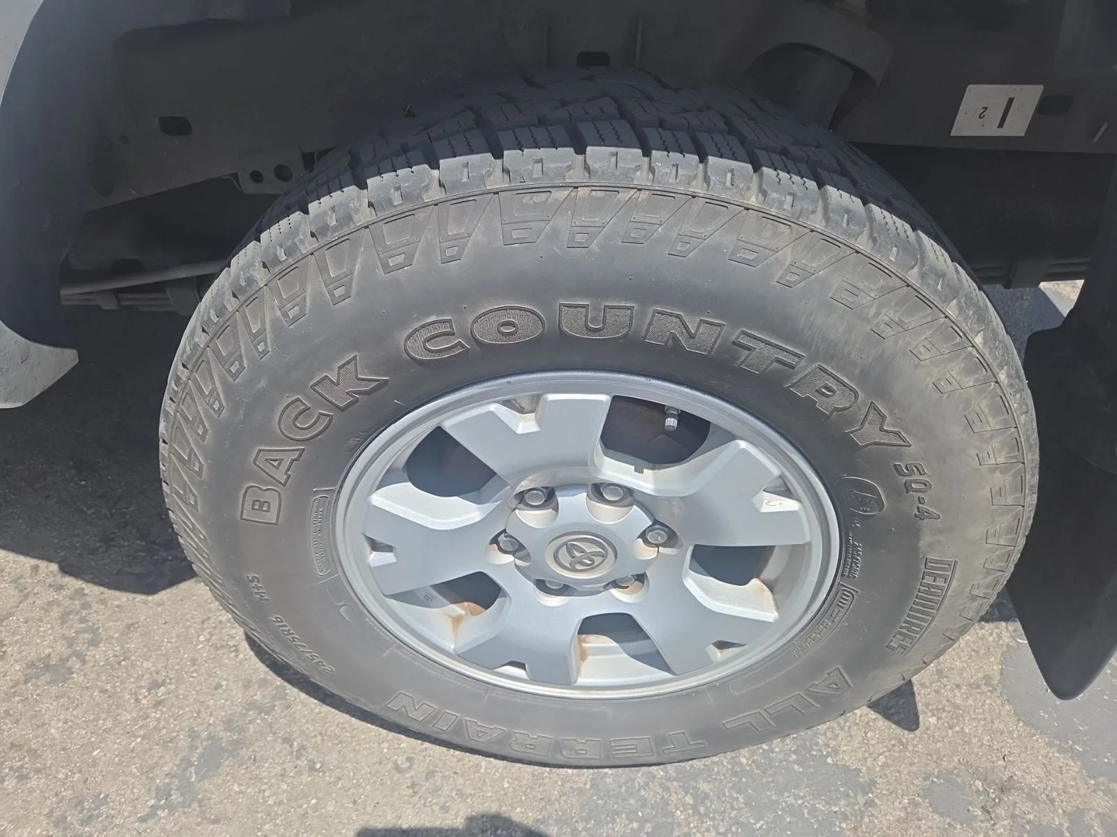 Used 2015 Super White Toyota Base image 10