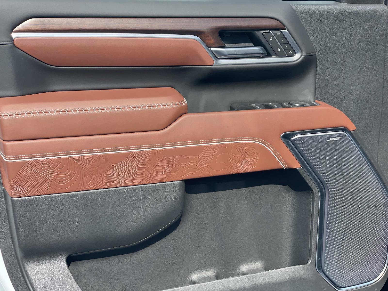 New 2026 Summit White GMC Denali Ultimate image 19