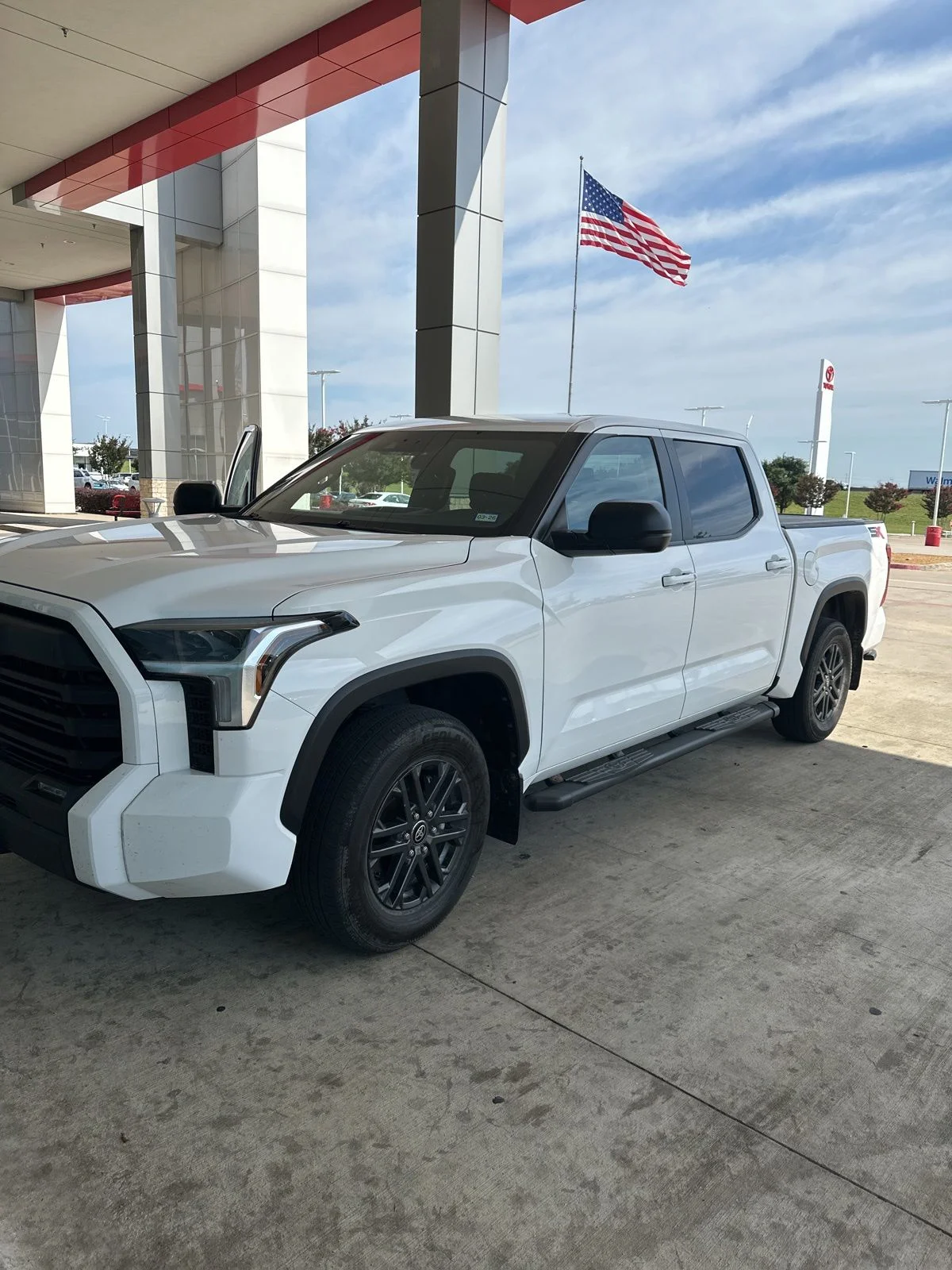 2025 Toyota Tundra SR5 3.4L CrewMax 5.5' Bed's photo