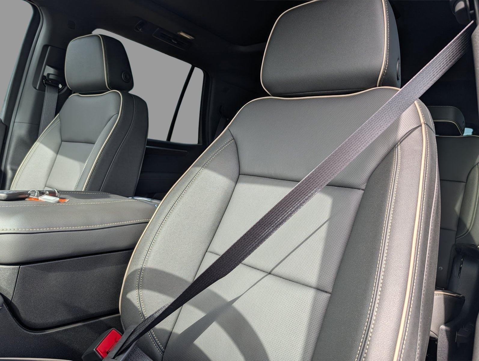 2026 Chevrolet Tahoe Premier - Photo 12