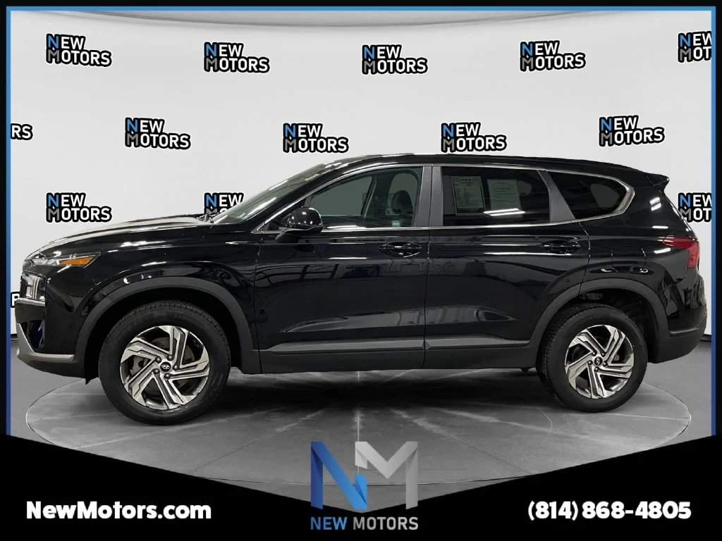 Used 2021 Twilight Black Hyundai SE image 2