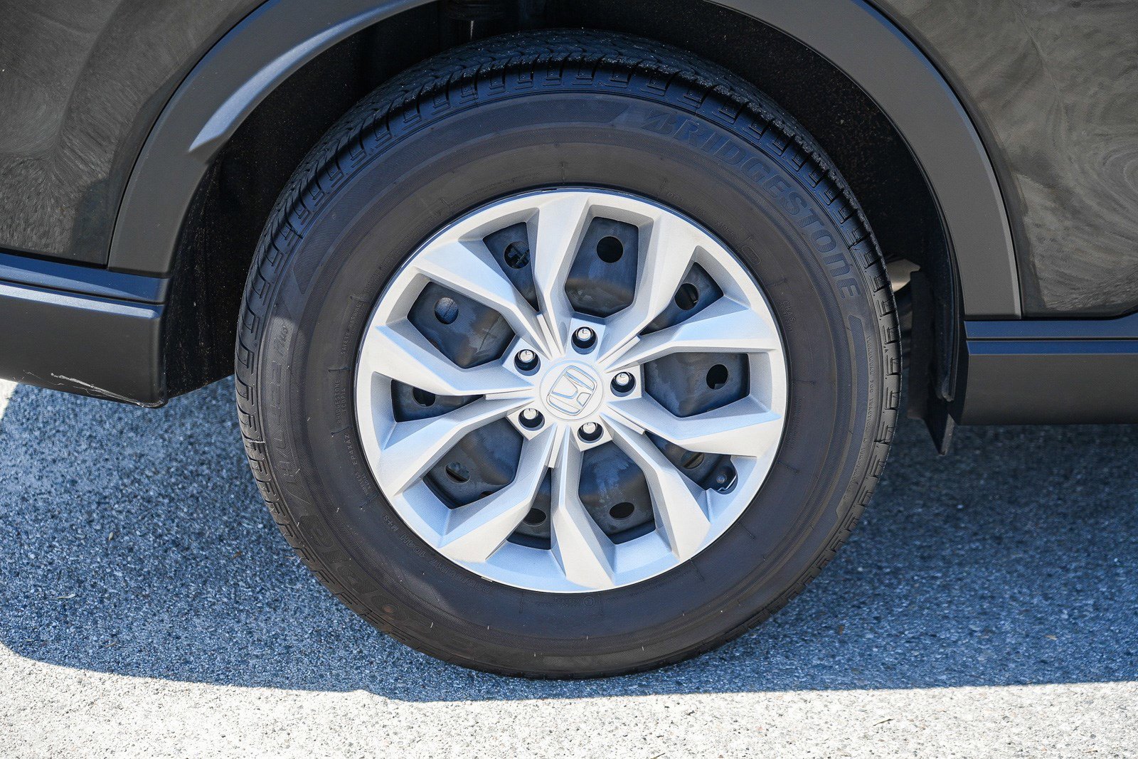 2025 Honda CR-V LX - Photo 11