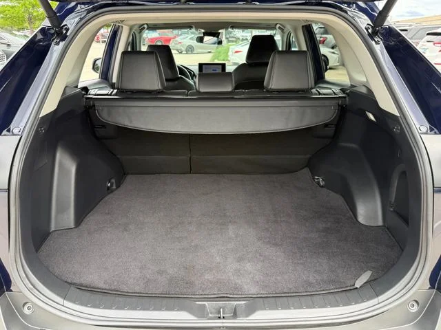 Certified Used 2024  Toyota XLE Premium image 27