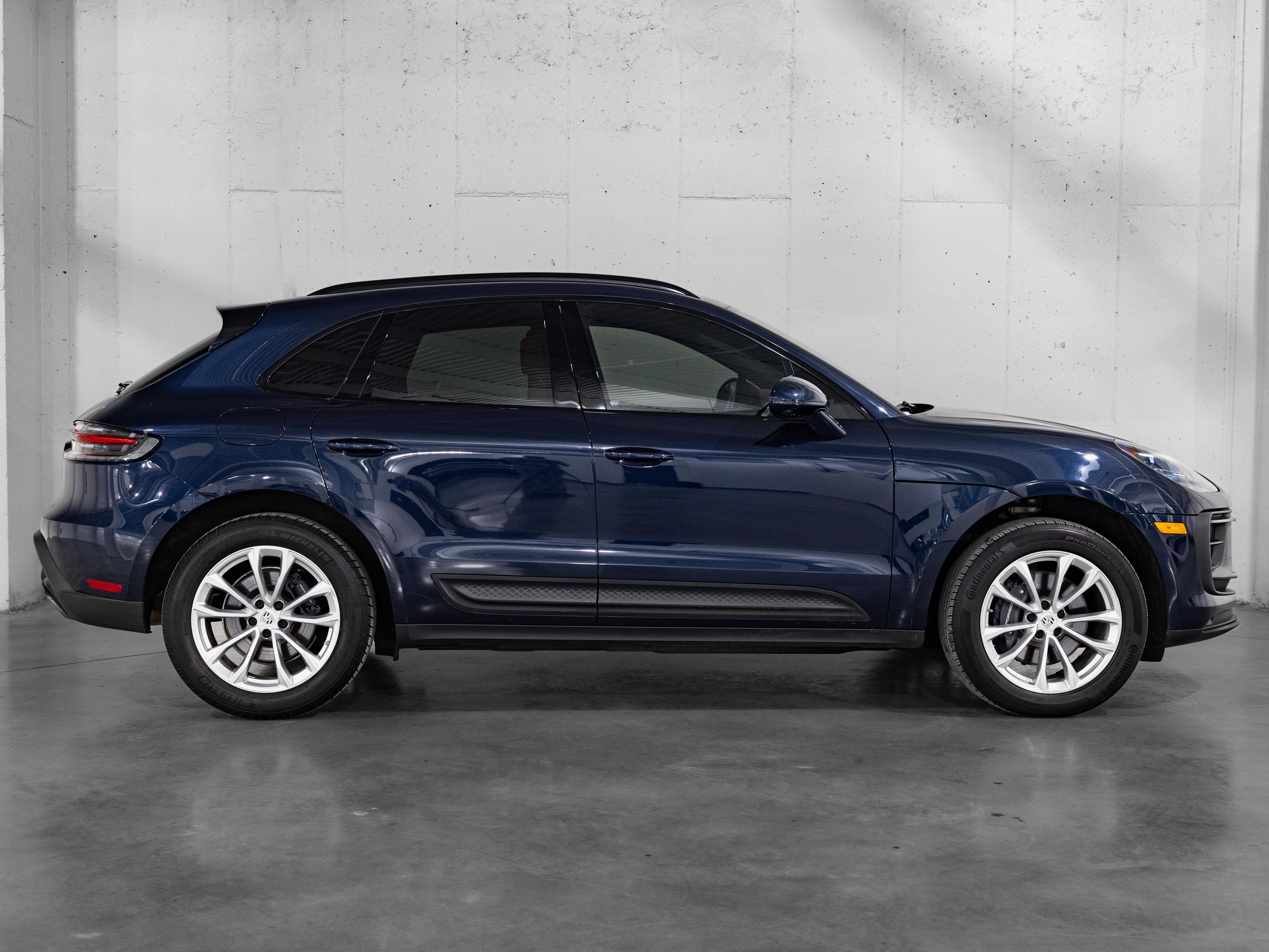 Certified Used 2023 Blue Porsche Base image 9
