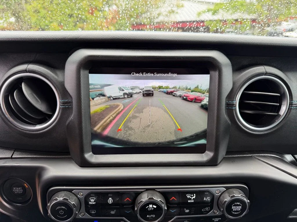 Used 2023 White Jeep Rubicon 4xe image 21