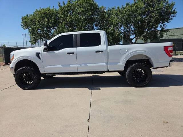 Used 2022 White Ford XL image 5