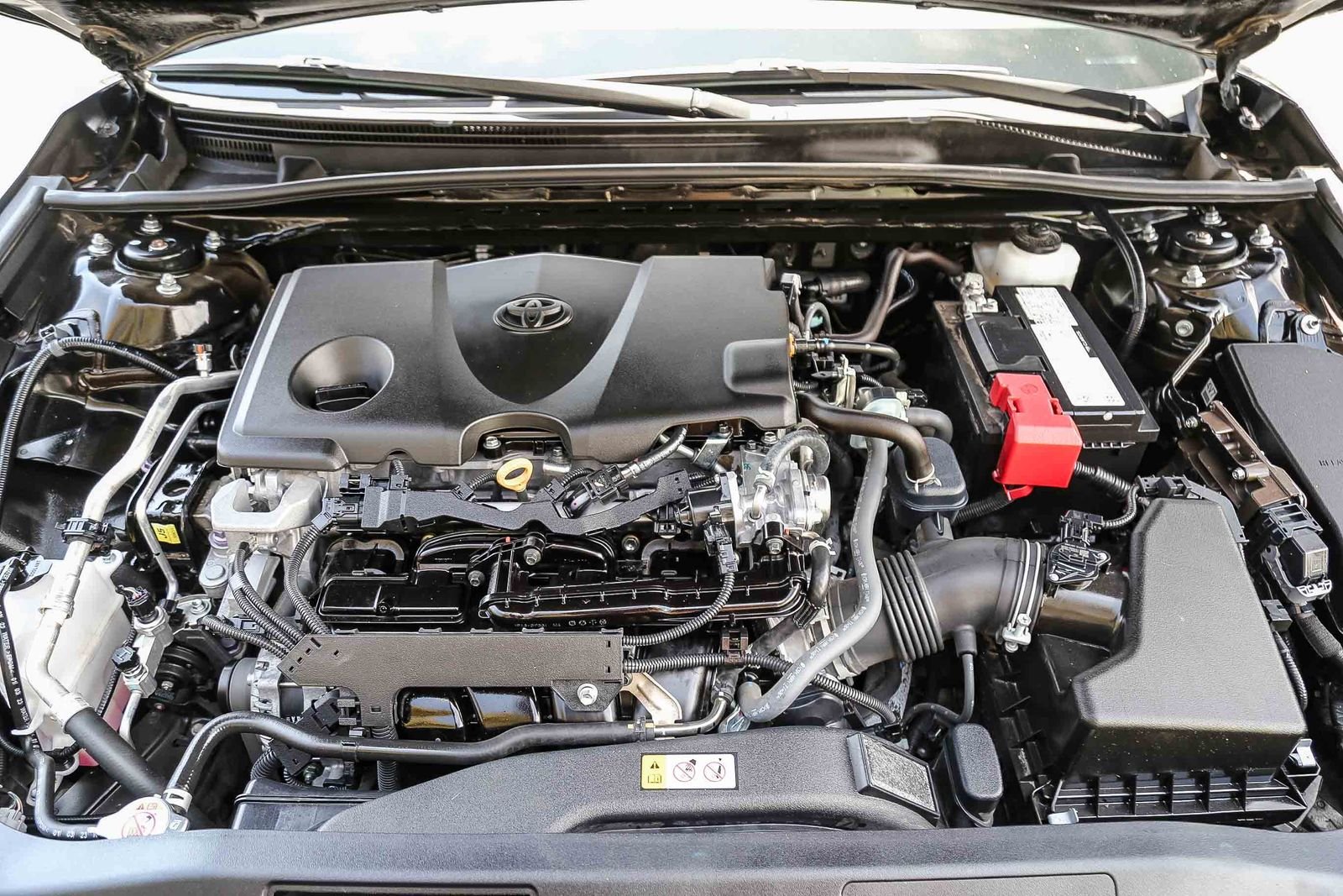 2024 Toyota Camry LE - Photo 28