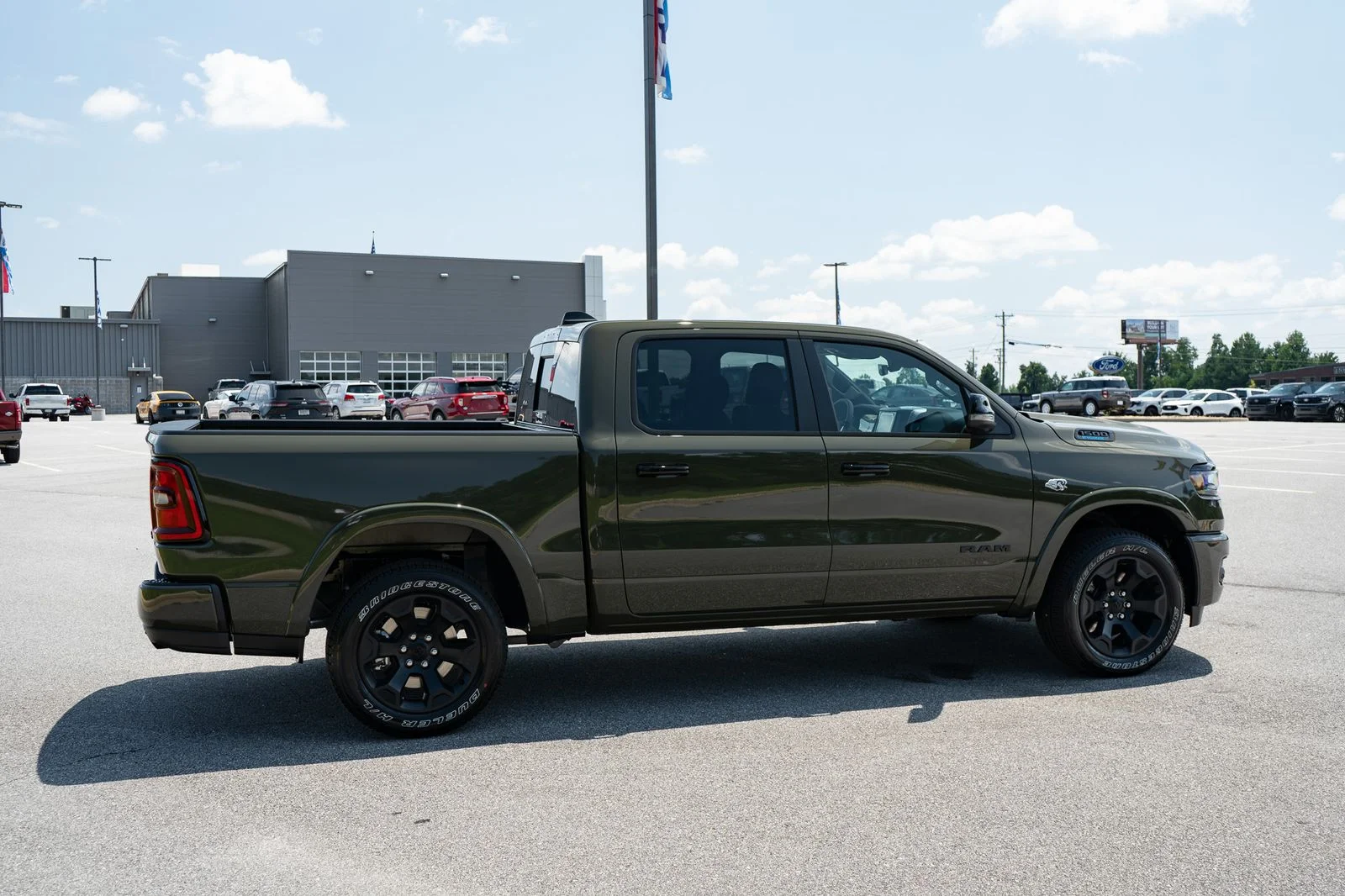 New 2026 Tank Exterior Paint RAM Big Horn/Lone Star image 10