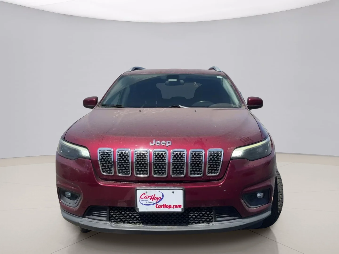 Used 2019 Red Jeep LATITUDE image 8