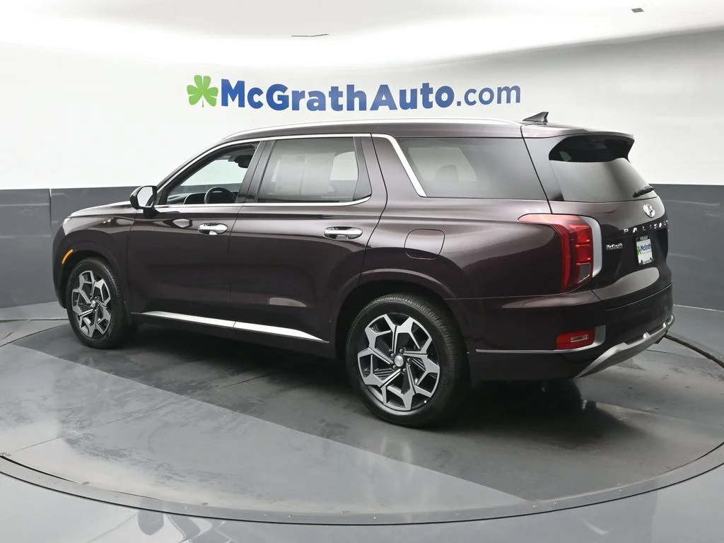Used 2022 Red Hyundai Calligraphy image 26