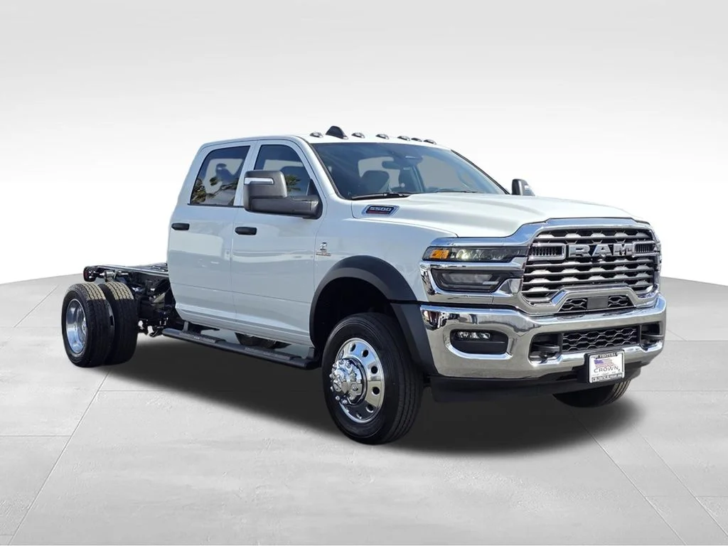 New 2026 Bright White Clear-Coat Exterior Paint RAM Tradesman image 3